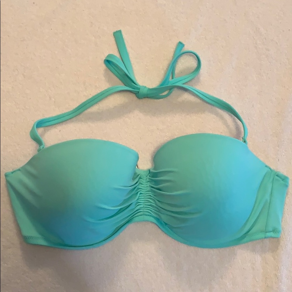 Victoria’s Secret Bikini Top (34DD)